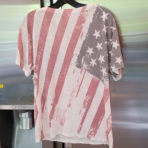 💕MICHAEL STARS💕 Americana V-Neck Tee in Flag Print One Size NWOT - Picture 7 of 11